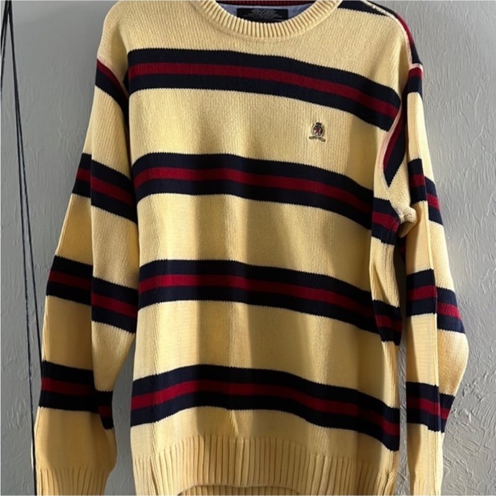 Tommy Hilfiger Men’s yellow navy red striped long sleeved crew neck sweater (L)
